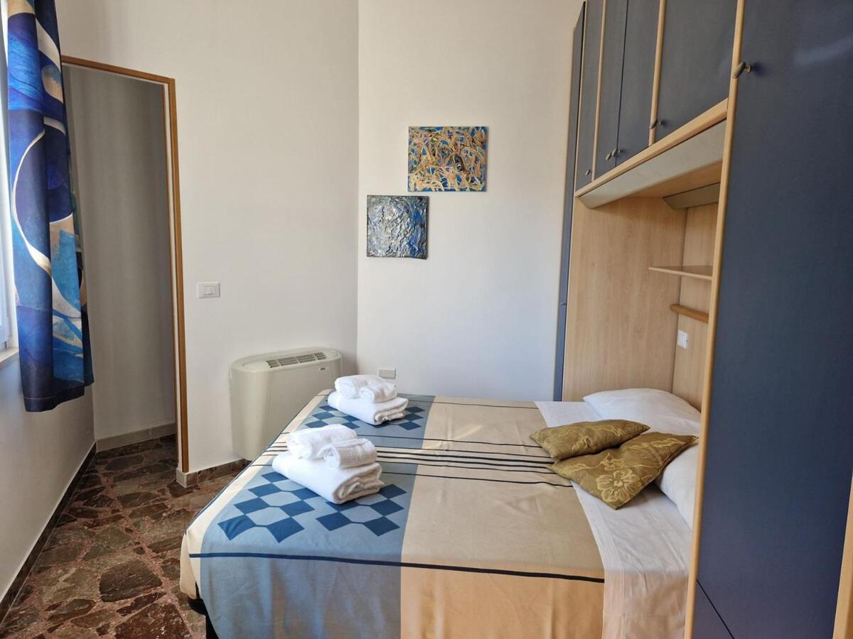 Appartamento Domus Divina & Domus Elegans Fronte Mare Monopoli Esterno foto