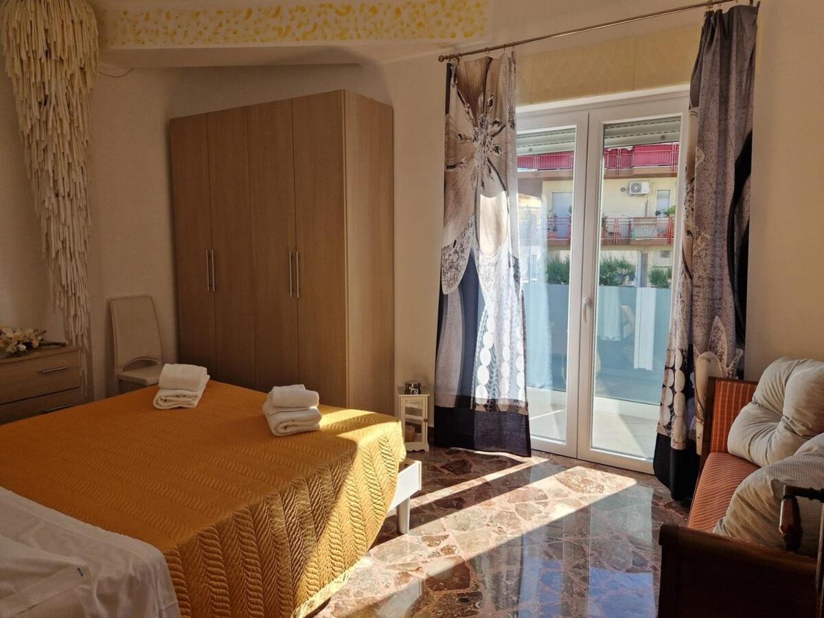 Appartamento Domus Divina & Domus Elegans Fronte Mare Monopoli Esterno foto